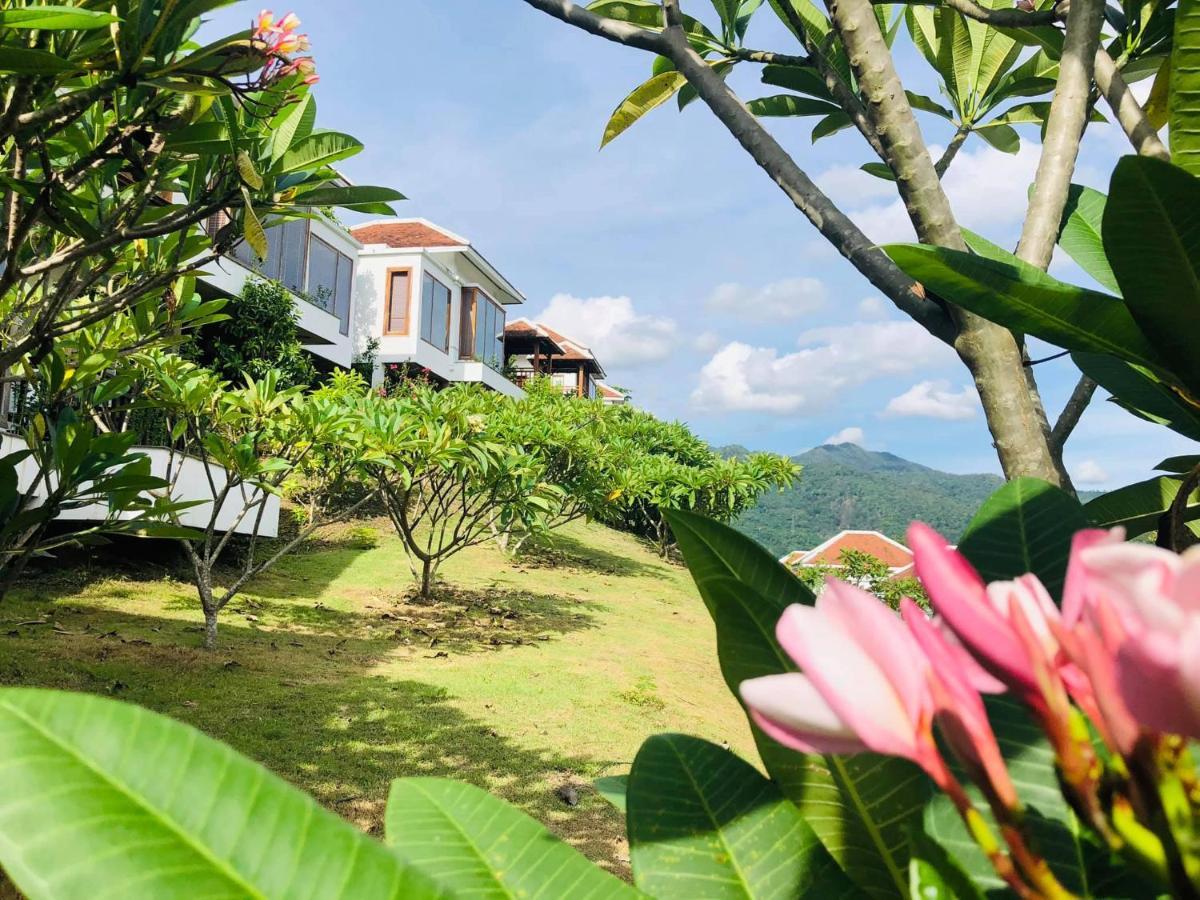 Le Grand Pakbeng Hotel Ngoại thất bức ảnh