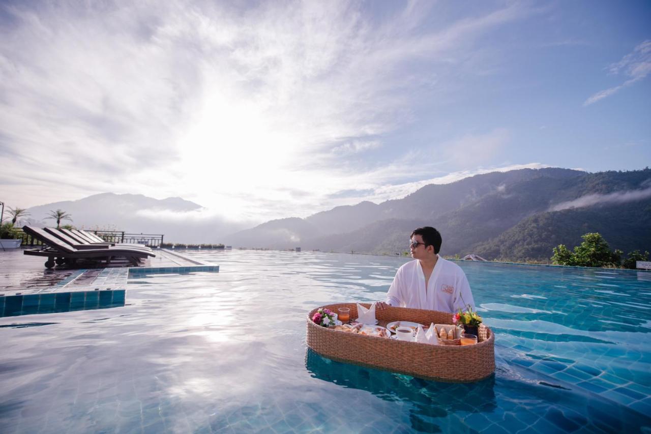 Le Grand Pakbeng Hotel Ngoại thất bức ảnh