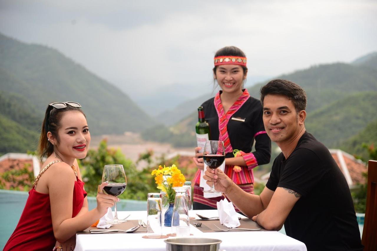 Le Grand Pakbeng Hotel Ngoại thất bức ảnh